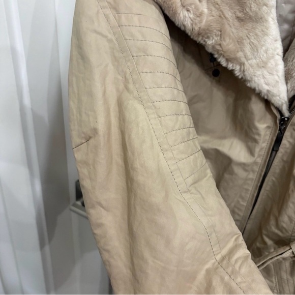 CREEN STONE WOMENS FAUX FUR TRENCH COAT - Picture 5 of 13